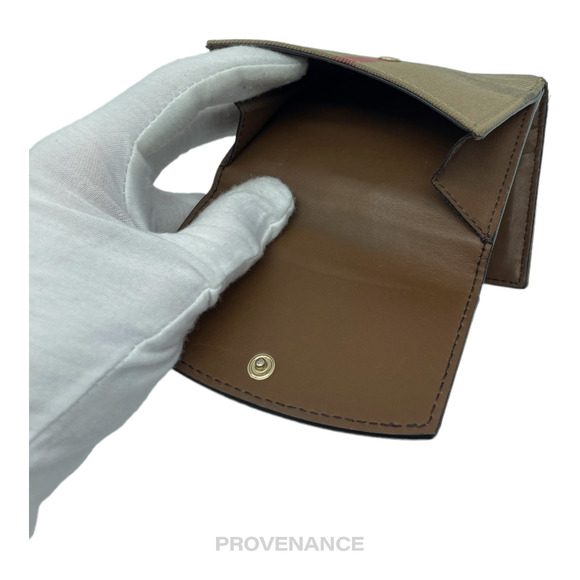 🔴 Burberry Compact - Nova Check - Picture 7 of 8